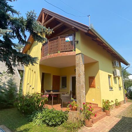 Villa Elisa Vonyarcvashegy Exterior photo