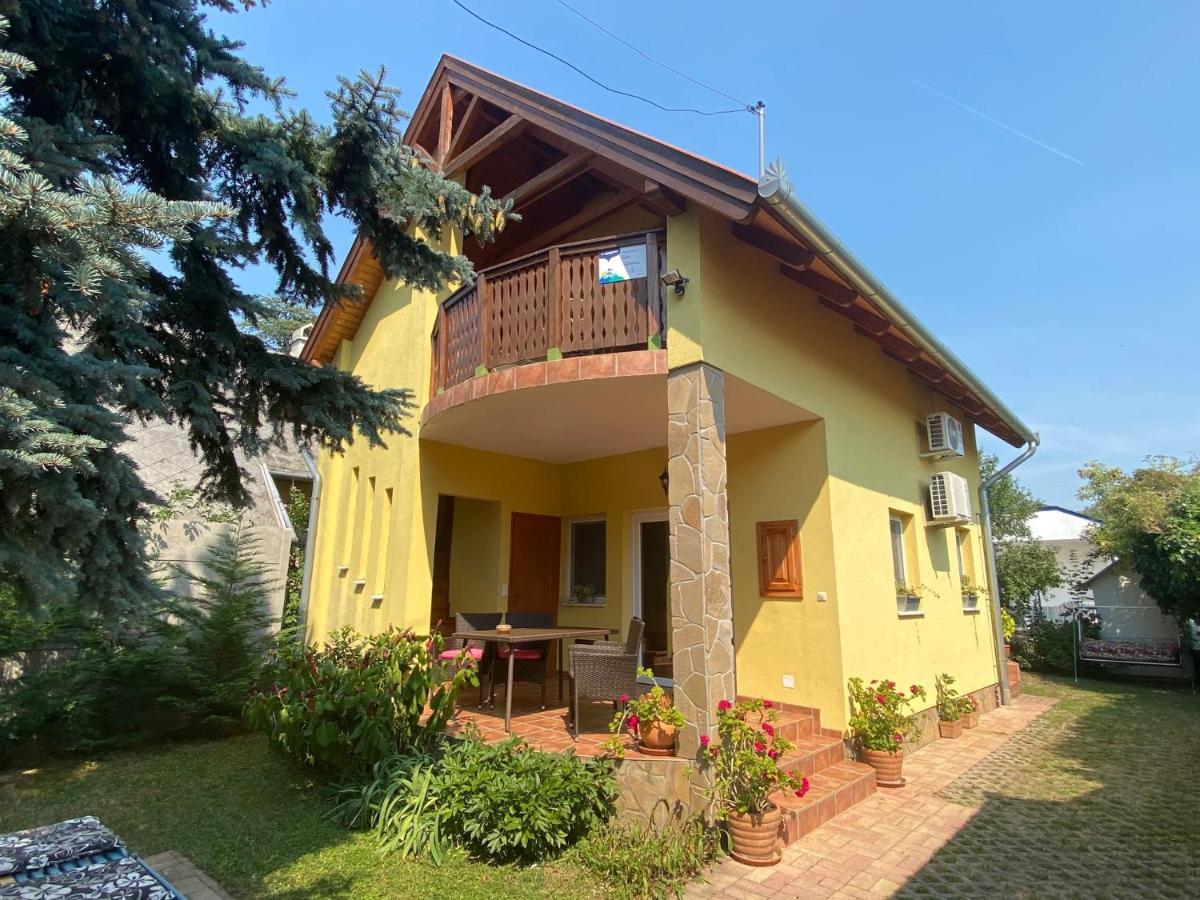 Villa Elisa Vonyarcvashegy Exterior photo